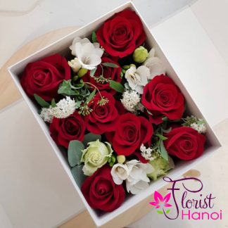 Box Red roses For GirlFriend in Hanoi